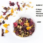Blend Nº 32 - Te blanco, hibiscus, manzanilla y naranja
