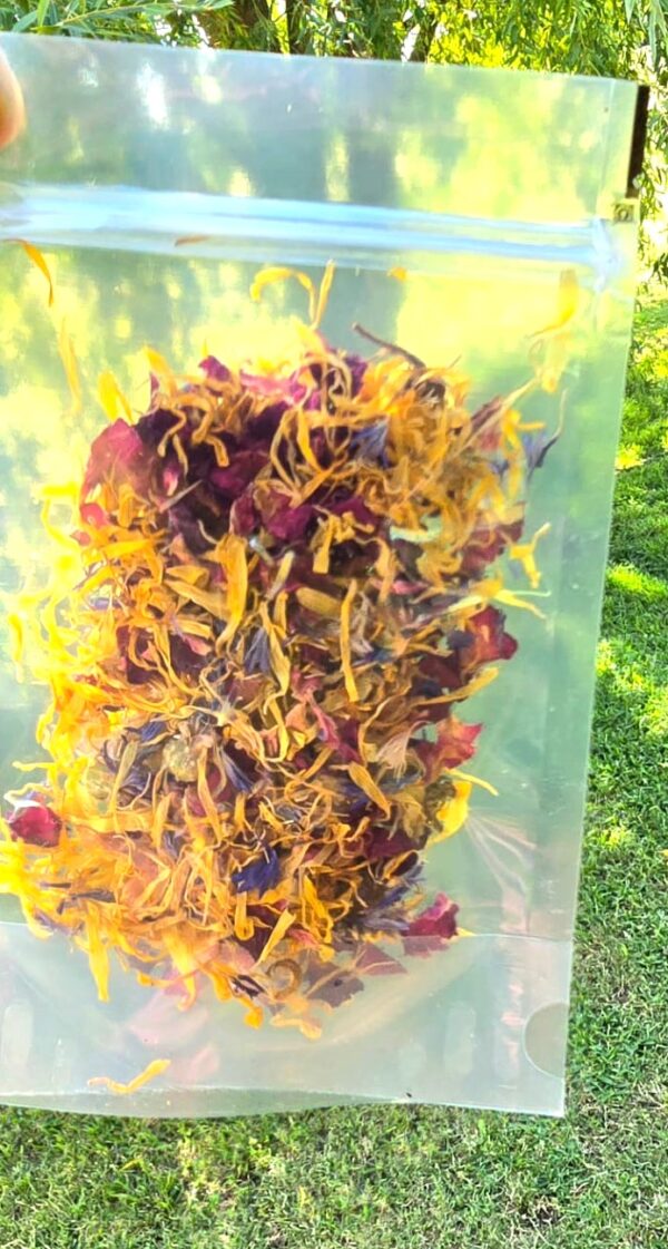 Flores secas mixtas premium - CD 8 (Rosa, calendula y petalos aciano) - Image 6
