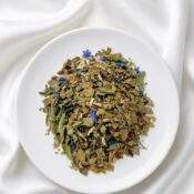YERBA MATE (BLEND ARTESANAL) AGROECOLÓGICA – N°7 Bosque Frutal ( arandanos , aciano petalos , cedron)